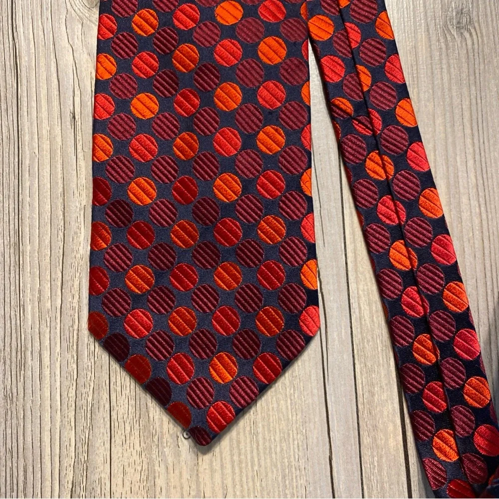 JOS. A. BANK Signature Collection Mens Big Polka Dots Tie Popping Color  Italy